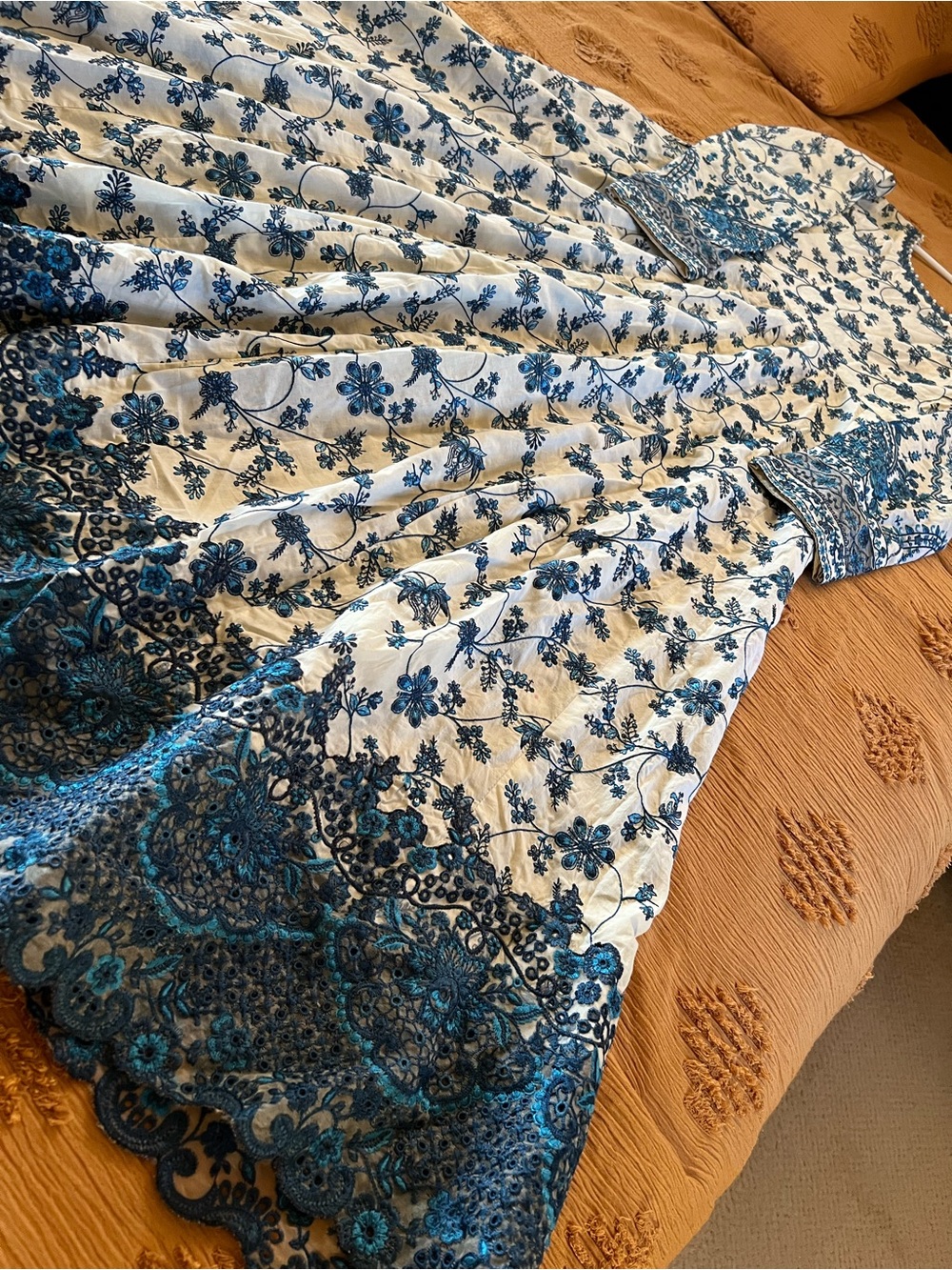 Elegant Blue & White Floral Maxi Dress with Sheer Dupatta brand Faiza saqlain - Picture 11 of 17